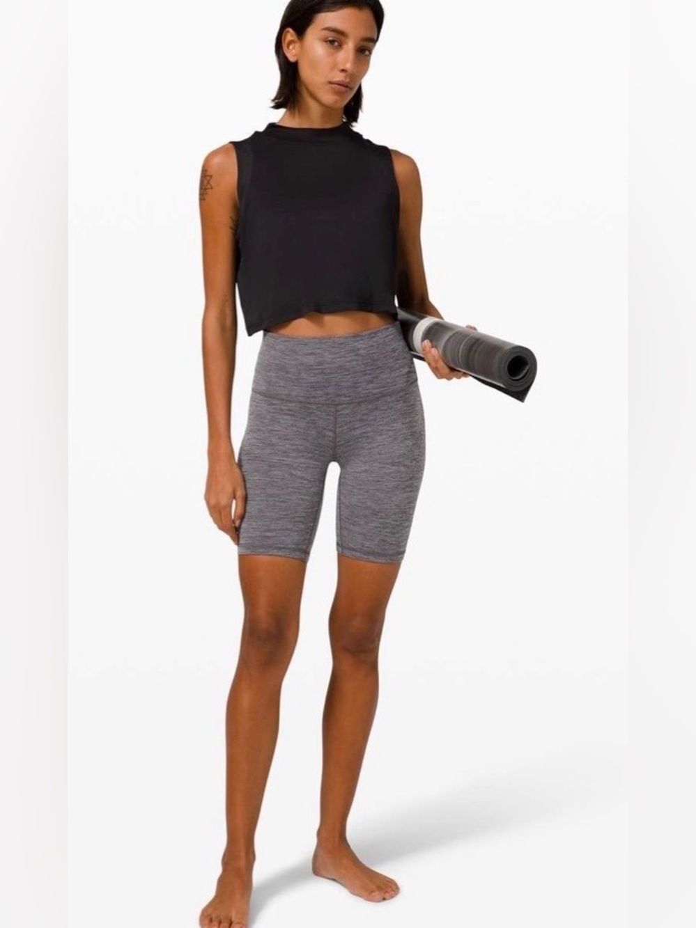 Lululemon Align Short 8"
Heathered Black